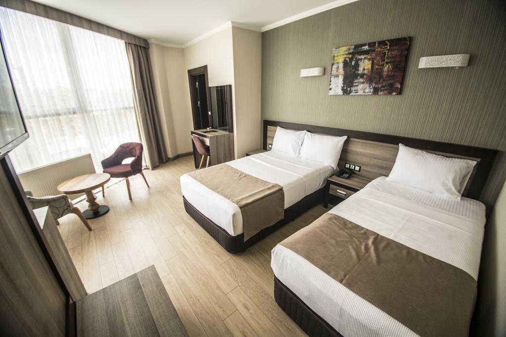 The Corner Hotel Sincan Екстер'єр фото