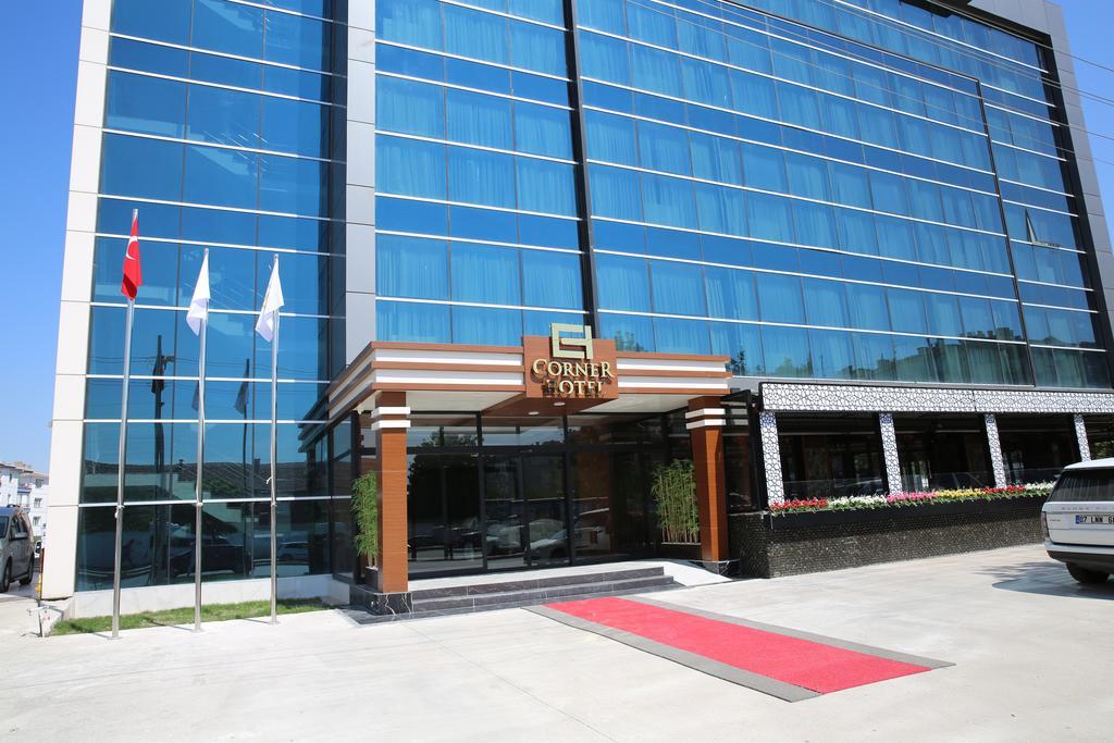 The Corner Hotel Sincan Екстер'єр фото